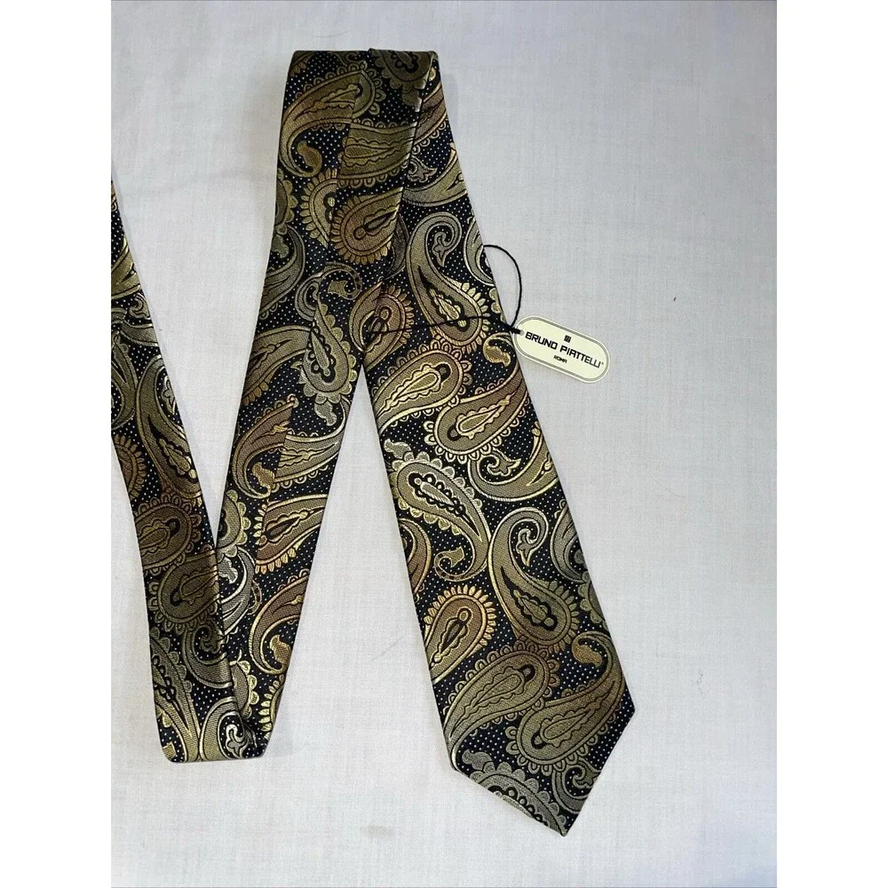 Bruno Piattelli Men’s Dress Toe Size 58” Gold Paisley Business Formal City NWT